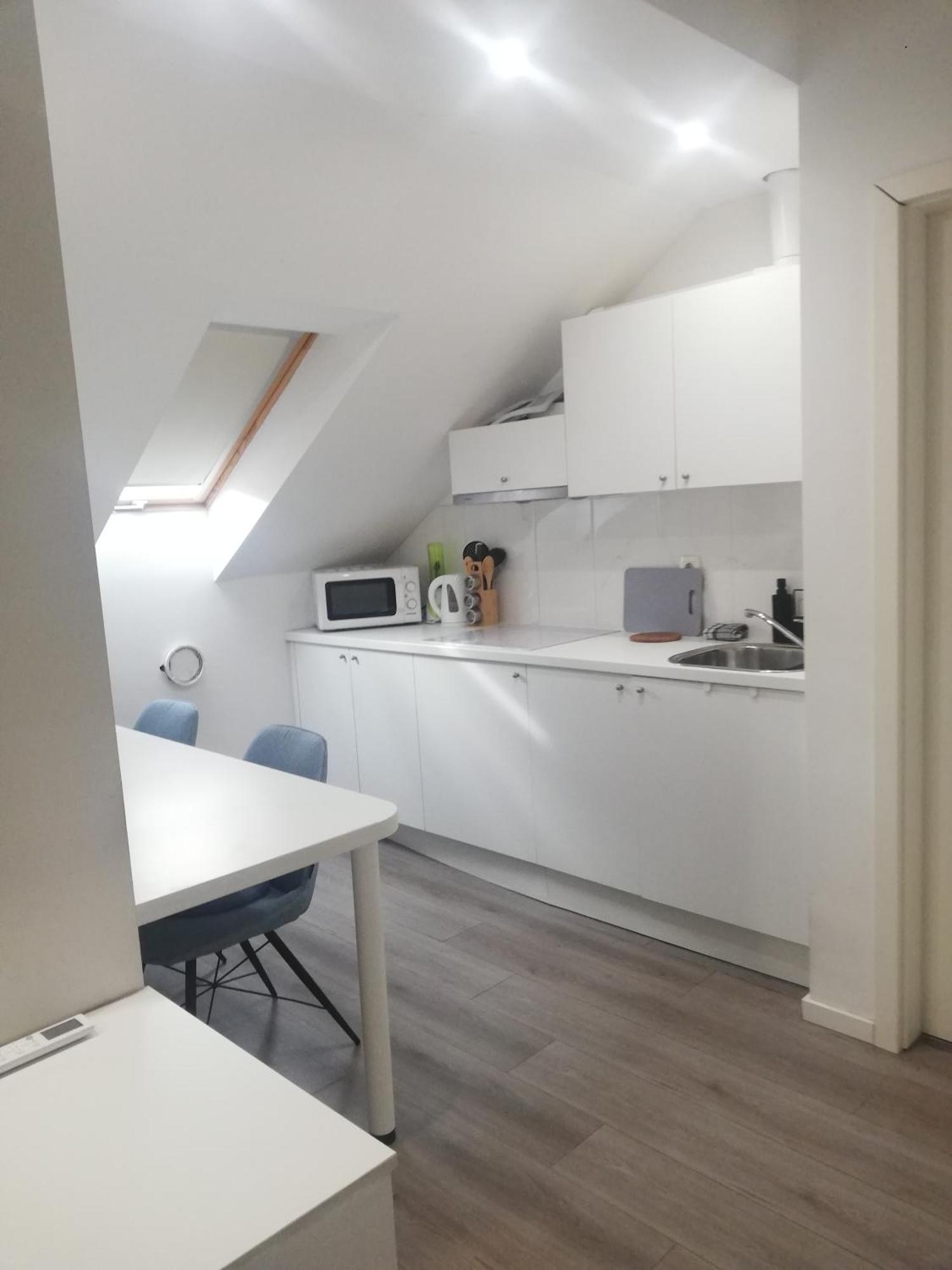 Apartments Simple Teslina Ζάγκρεμπ Εξωτερικό φωτογραφία