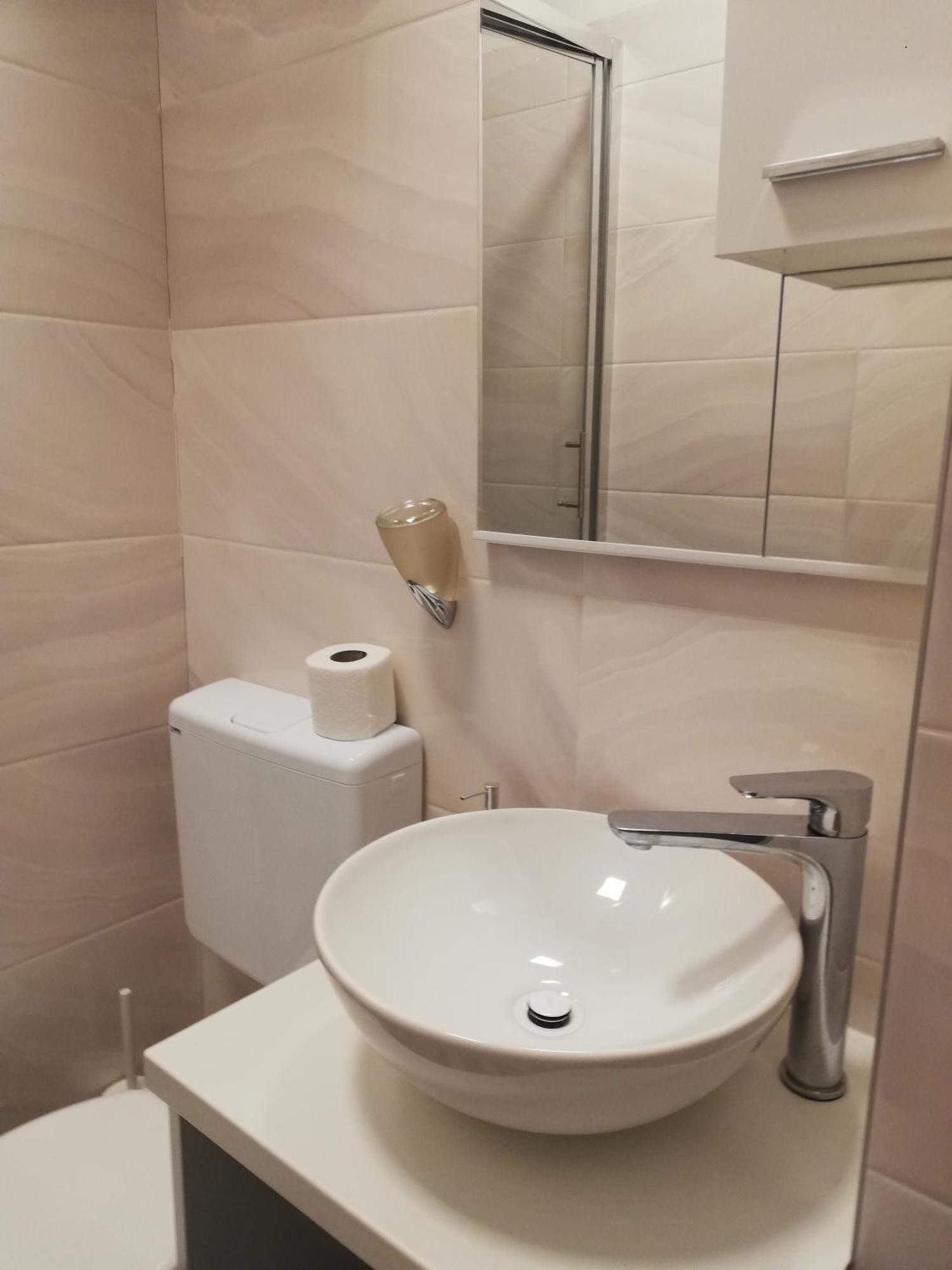 Apartments Simple Teslina Ζάγκρεμπ Εξωτερικό φωτογραφία