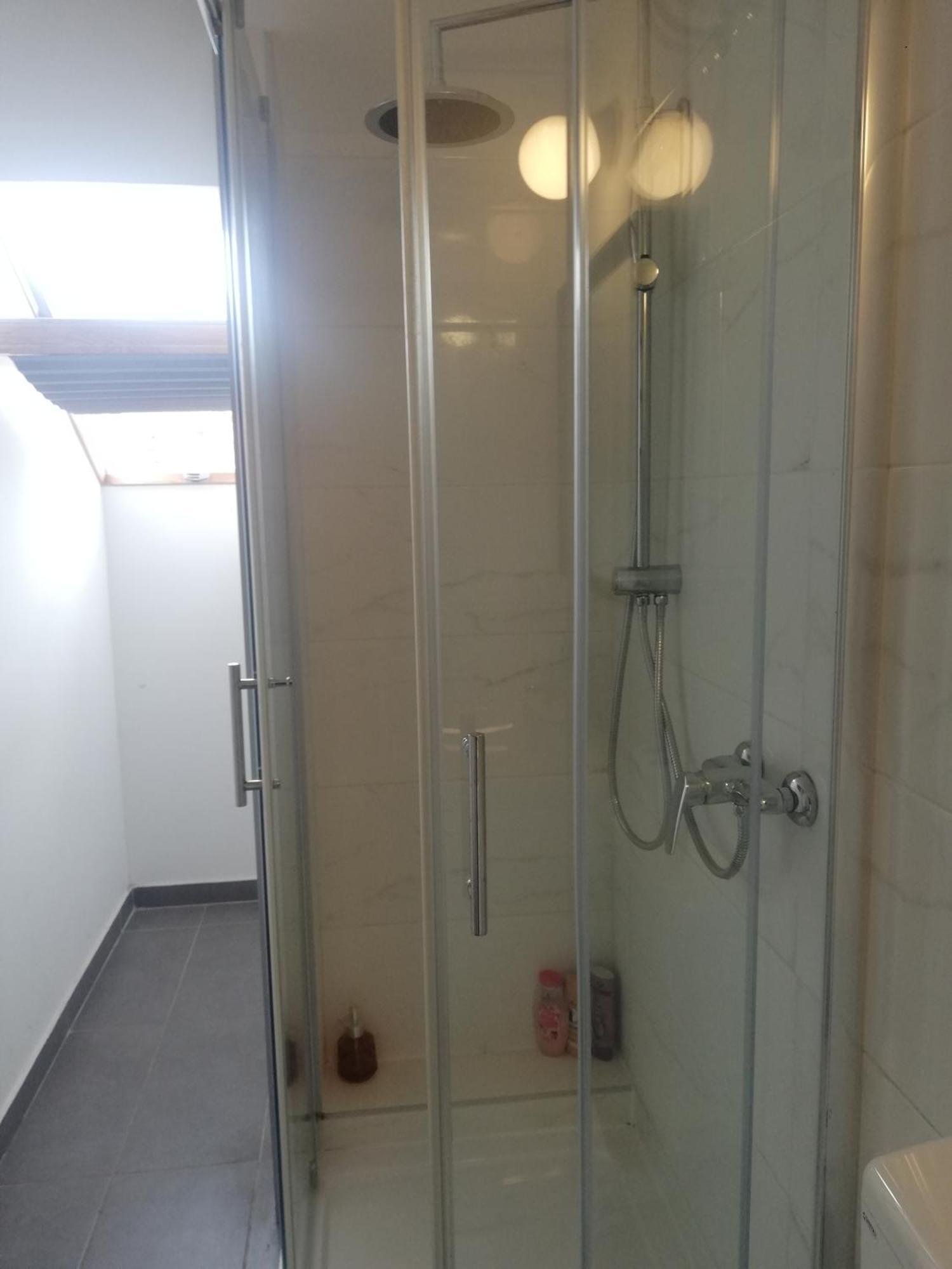 Apartments Simple Teslina Ζάγκρεμπ Δωμάτιο φωτογραφία