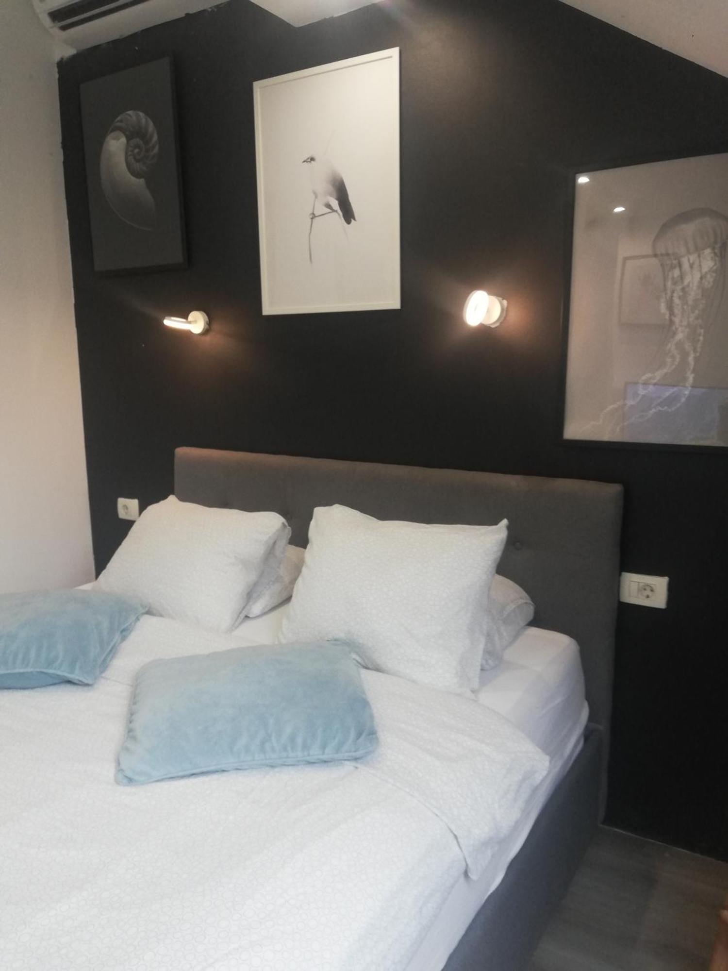Apartments Simple Teslina Ζάγκρεμπ Δωμάτιο φωτογραφία