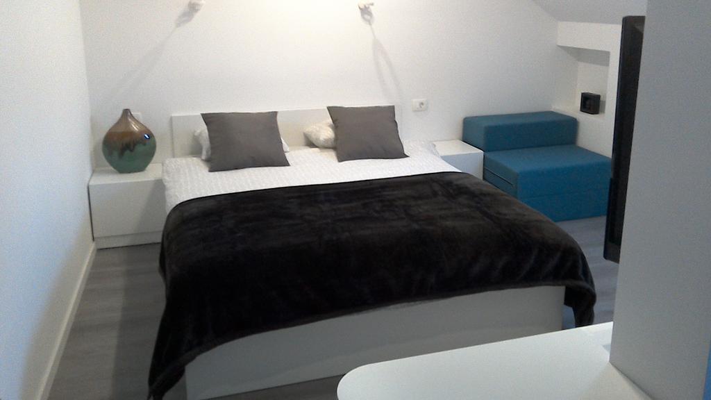 Apartments Simple Teslina Ζάγκρεμπ Εξωτερικό φωτογραφία
