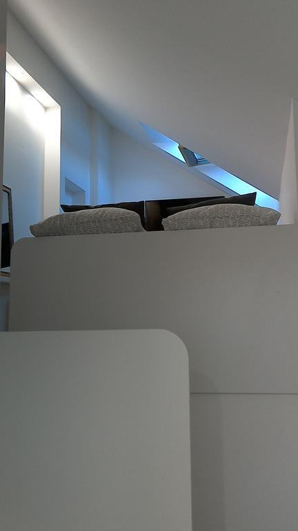 Apartments Simple Teslina Ζάγκρεμπ Εξωτερικό φωτογραφία